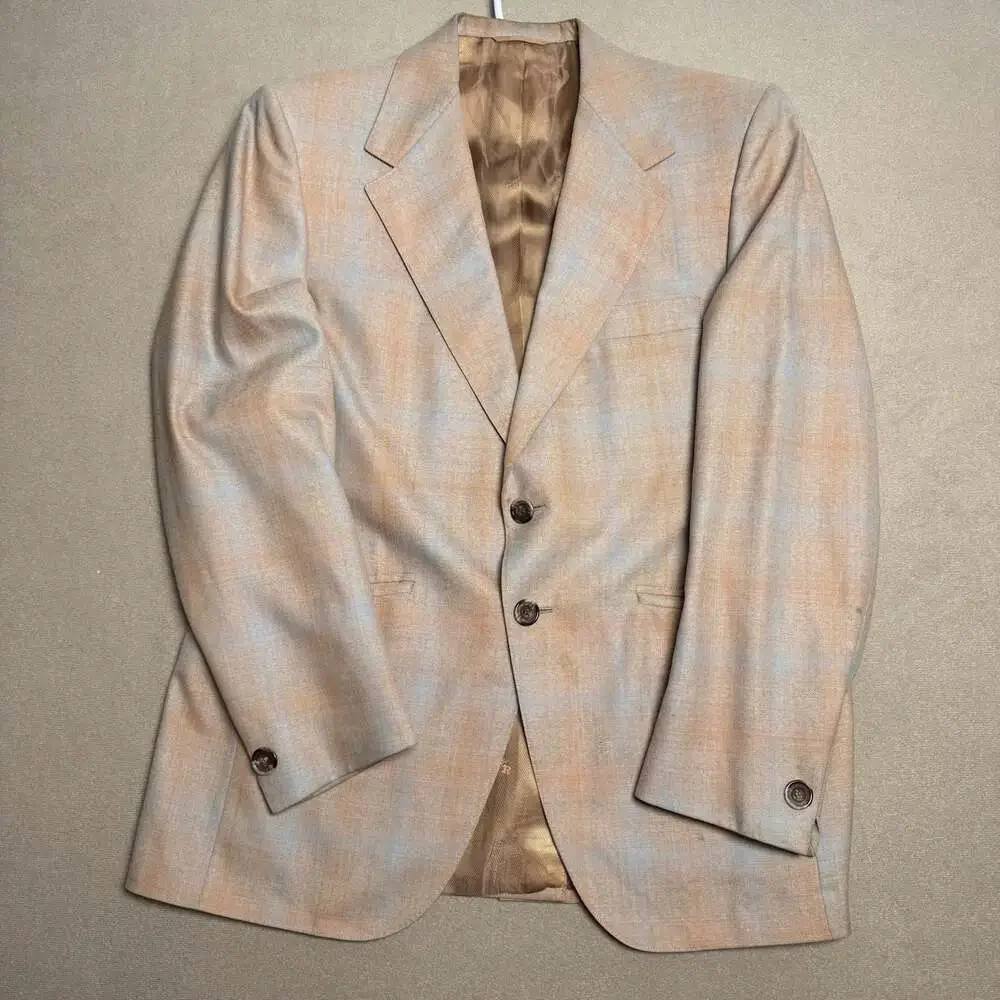 Vintage Louis Roth Clothes Tan and Blue Plaid Two-Button Sport Coat